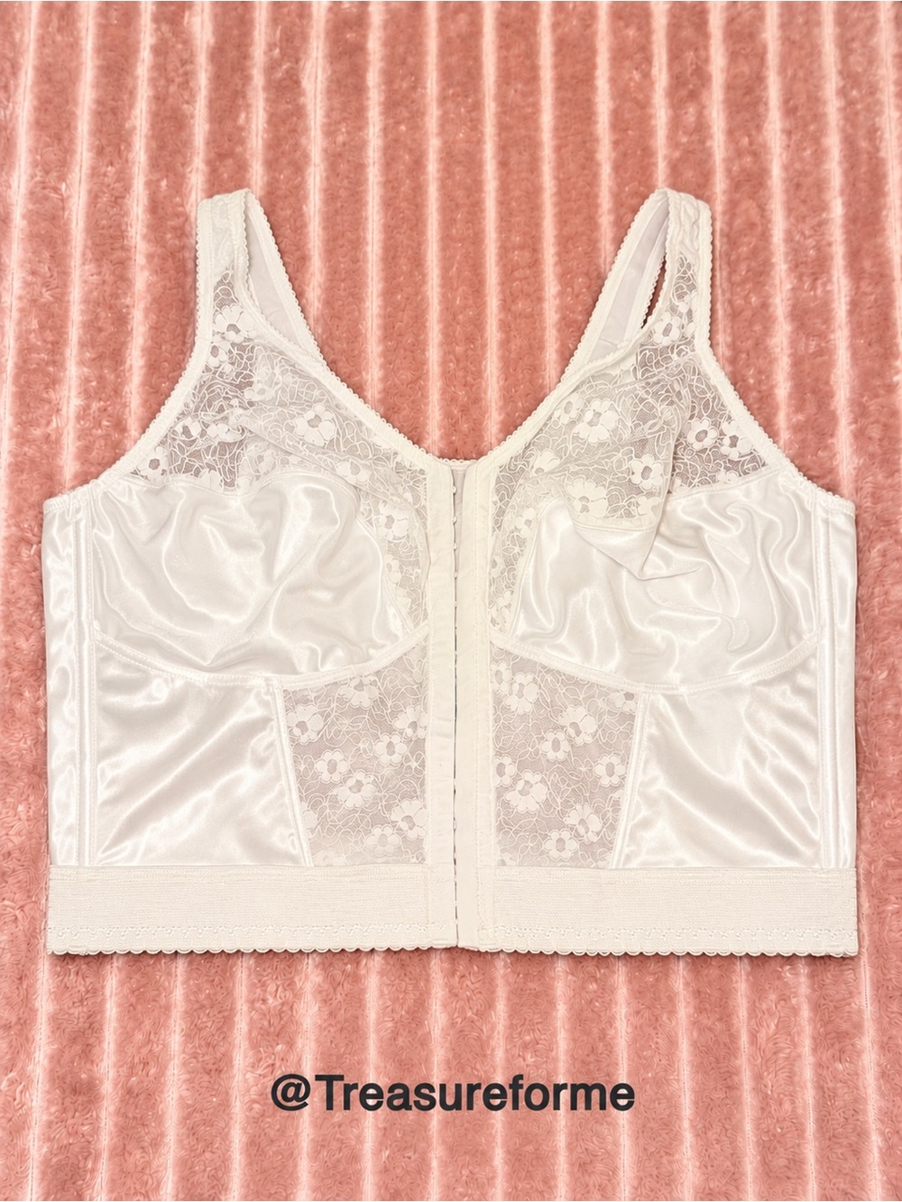 Front-Closure Longline Lace & Satin Bralette - Cream